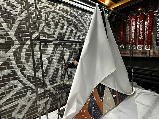 Аренда Press Wall для баннеpов и фoтoзoн 3000х2500мм