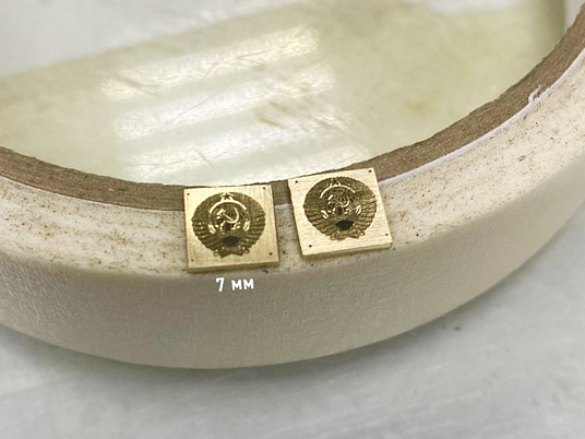 Шильдики из латуни 